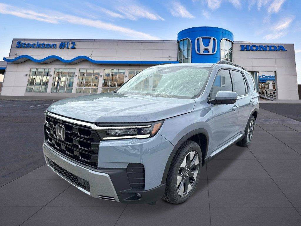 New 2026 Honda Pilot Touring image 1