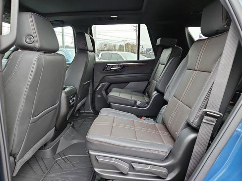 New 2026 Chevrolet Tahoe High Country w/ Sun And Tow Package AWD/4WD image 10