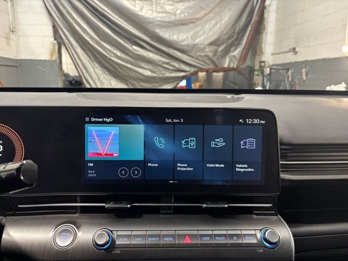 Used 2025 Hyundai Kona SEL image 21