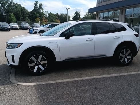 Used 2024 Honda Prologue Touring image 2