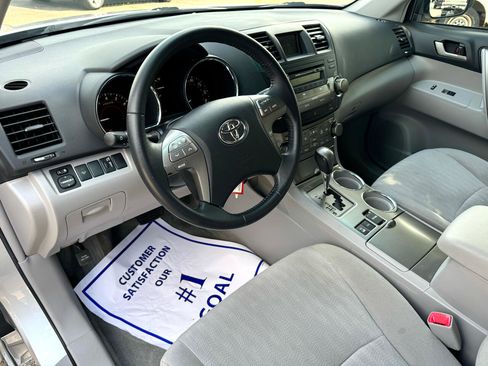 Used 2008 Toyota Highlander Sport image 9