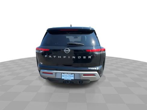 Used 2022 Nissan Pathfinder SL w/ SL Premium Package image 7