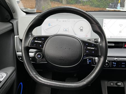 Used 2022 Hyundai Ioniq 5 SEL RWD image 30