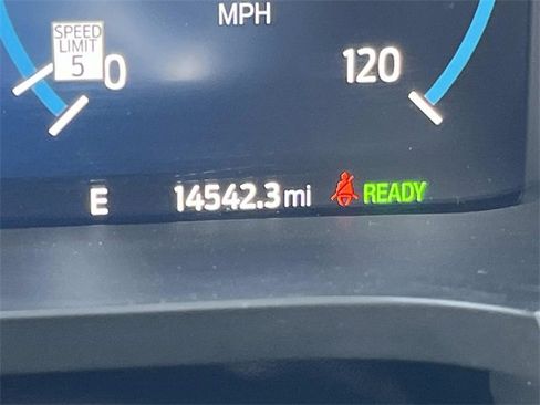 Used 2023 Ford F150 Limited image 40