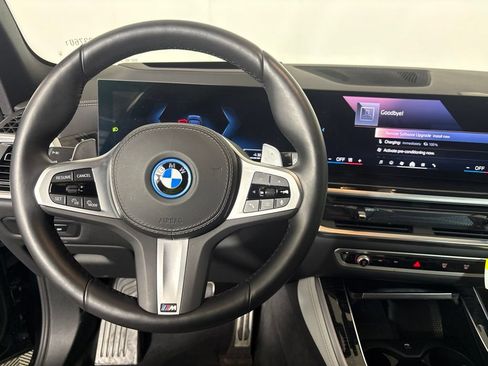 Certified 2026 BMW X5 xDrive50e w/ M Sport Package AWD/4WD image 19