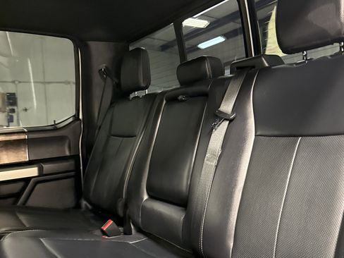 Used 2022 Ford F250 Lariat w/ Lariat Ultimate Package image 12