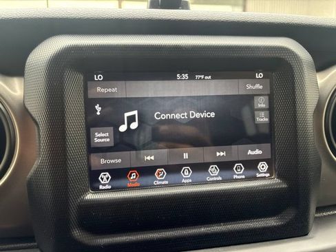 Used 2020 Jeep Gladiator Sport w/ Quick Order Package 24S AWD/4WD image 19