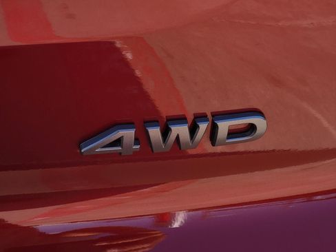 New 2026 Nissan Pathfinder SV image 12