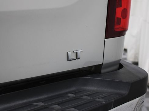 Used 2011 Chevrolet Silverado 2500 LT w/ Interior Plus Package image 26