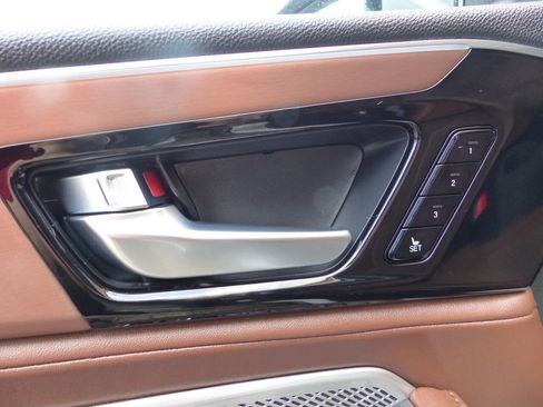 Used 2024 Acura MDX SH-AWD w/ Technology Package image 17