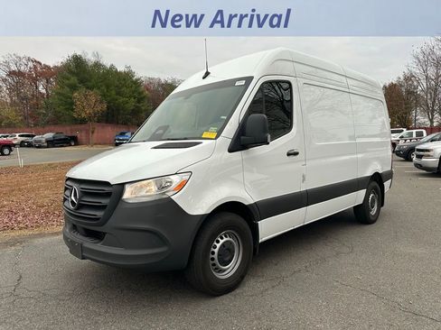 Used 2025 Mercedes-Benz Sprinter 2500 image 1