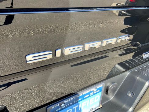 Certified 2022 GMC Sierra 1500 Elevation image 32