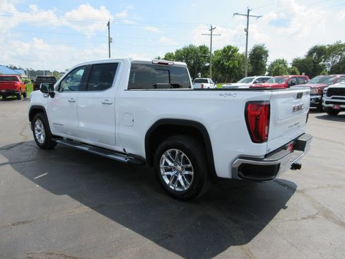 Used 2020 GMC Sierra 1500 SLT w/ SLT Premium Plus Package AWD/4WD image 10