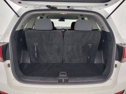 Used 2020 Kia Sorento S FWD image 29