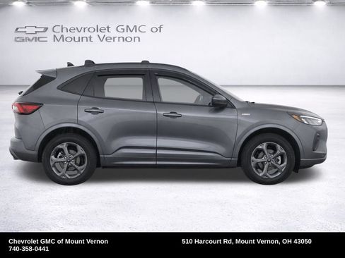Used 2023 Ford Escape ST-Line w/ Tech Pack #1 AWD/4WD image 9