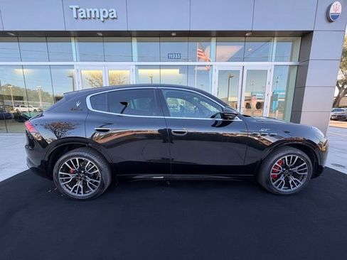 Used 2023 Maserati Grecale GT image 18
