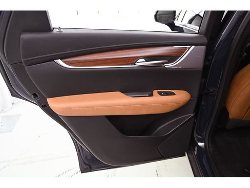 Used 2024 Cadillac XT5 Premium Luxury image 25