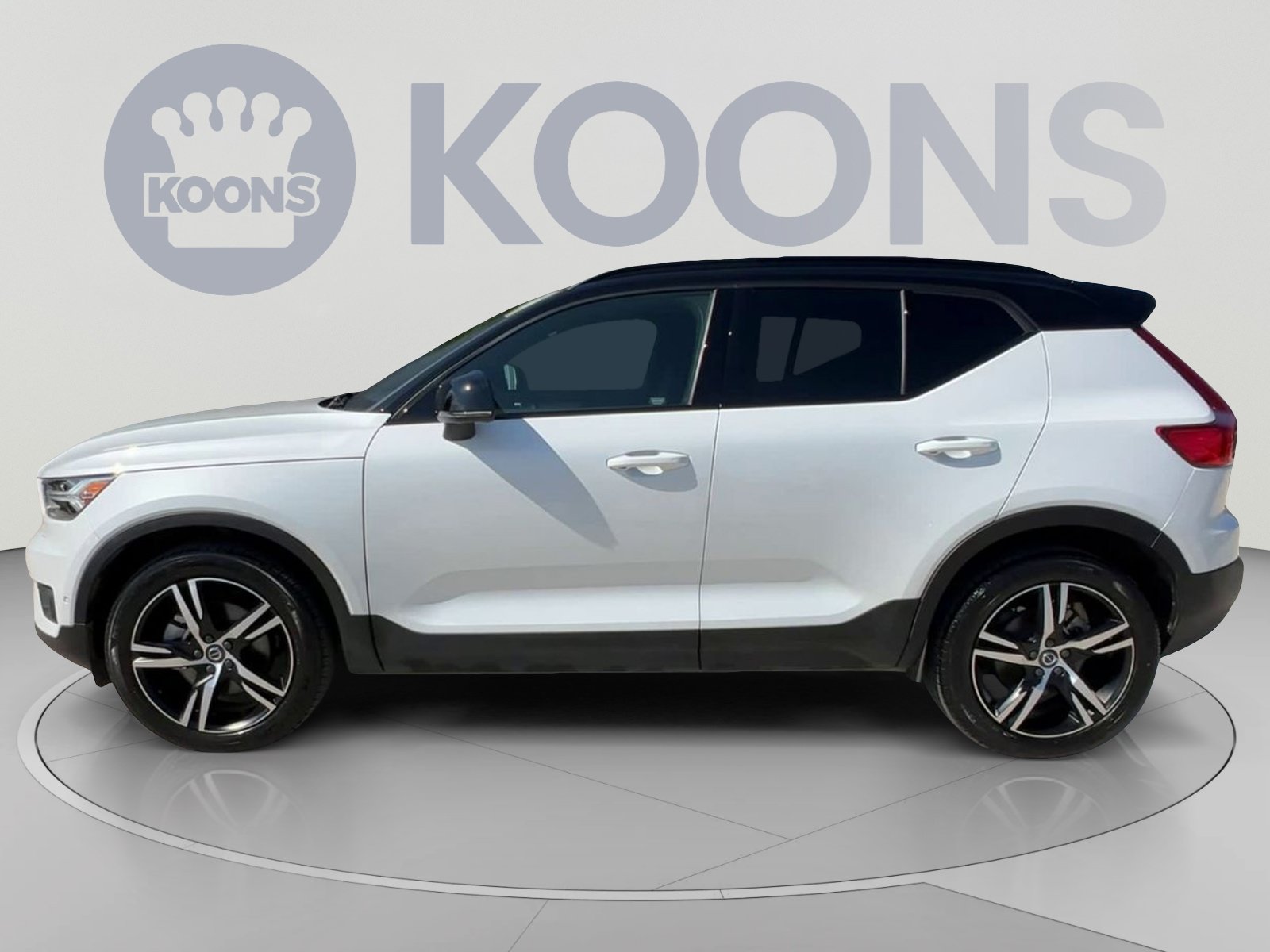 Used 2021 Volvo XC40 T5 R-Design w/ Advanced Package AWD/4WD image 7