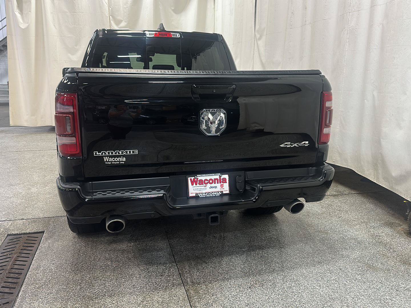 Certified 2020 RAM 1500 Laramie w/ Sport Appearance Package AWD/4WD image 4
