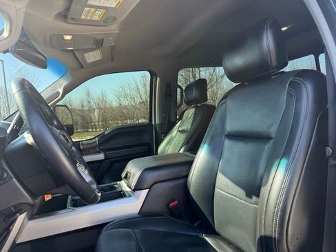 Used 2017 Ford F250 Lariat w/ Lariat Value Package image 15