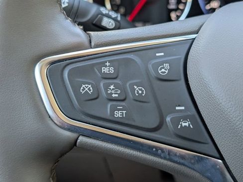 Used 2024 Chevrolet Malibu LT image 23