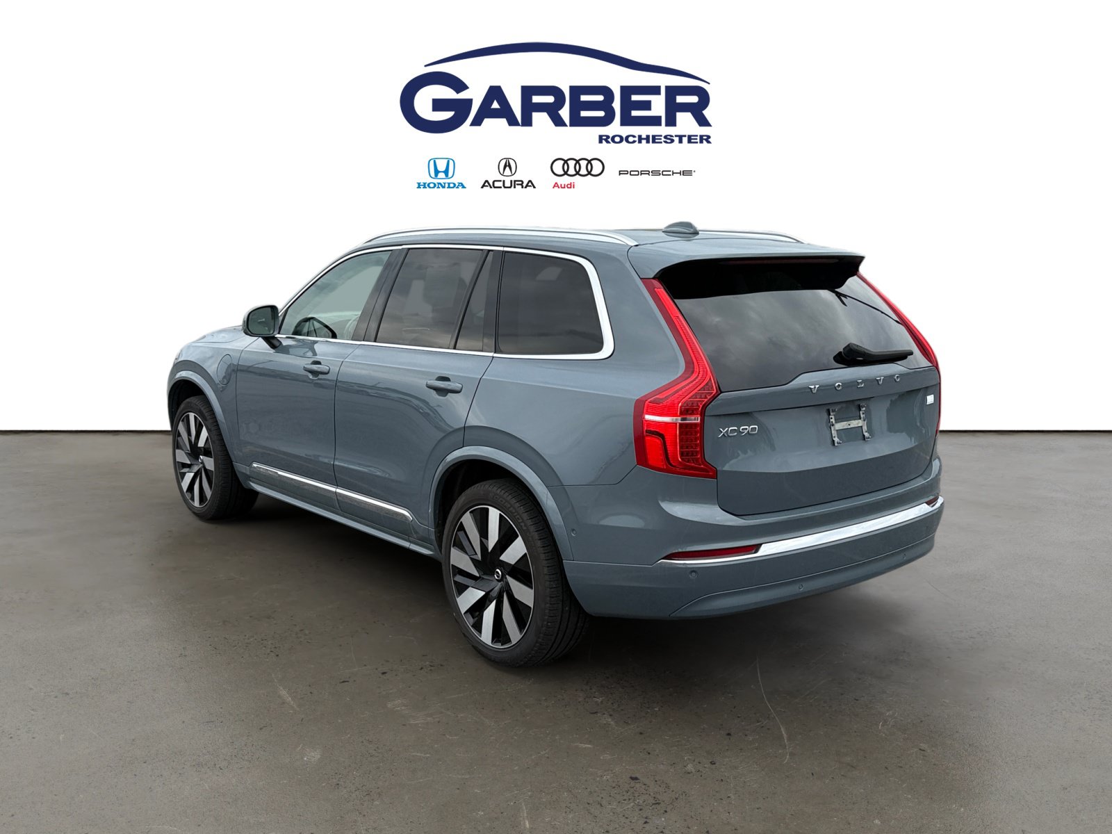 Used 2023 Volvo XC90 T8 Ultimate AWD/4WD image 3