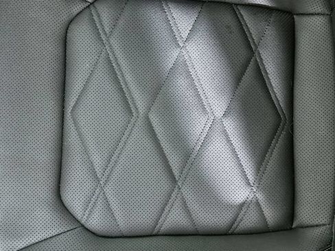 Used 2026 Volkswagen Atlas SE FWD image 19