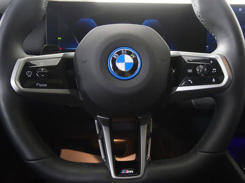 Used 2025 BMW i5 eDrive40i w/ M Sport Package image 20