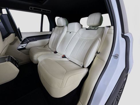 Used 2023 Land Rover Range Rover Long Wheelbase Autobiography AWD/4WD image 14