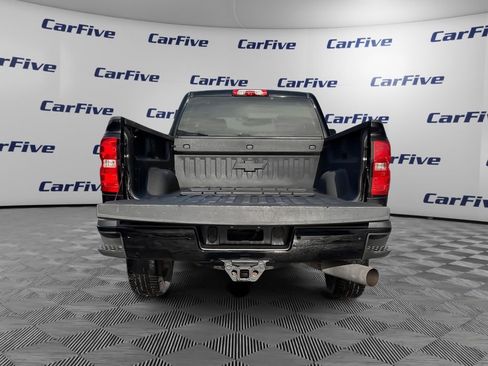 Used 2016 Chevrolet Silverado 2500 High Country w/ Duramax Plus Package image 11