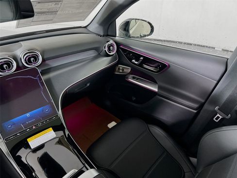 New 2026 Mercedes-Benz GLC 300 GLC 300 image 20