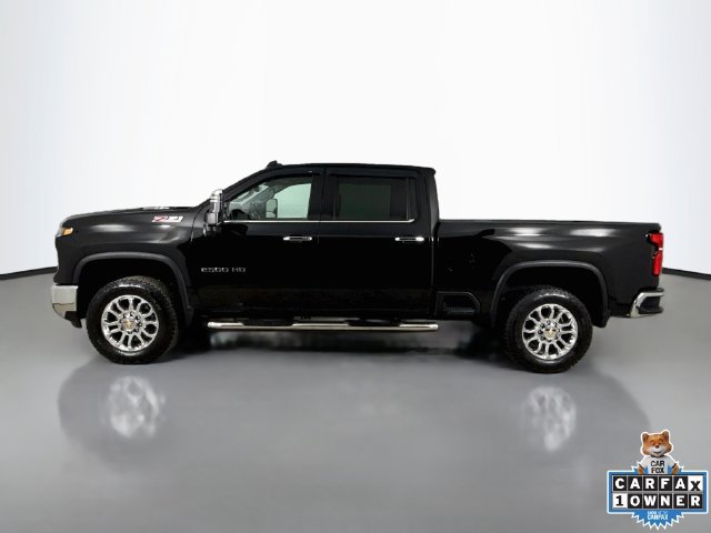 Used 2025 Chevrolet Silverado 2500 LTZ w/ LTZ Premium Package AWD/4WD image 11