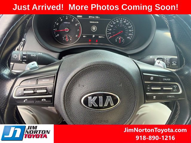 Used 2018 Kia Stinger GT2 AWD/4WD image 11