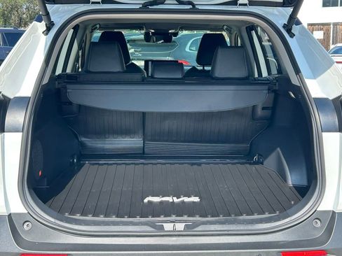 Used 2025 Toyota RAV4 XLE Premium w/ Weather Package AWD/4WD image 15