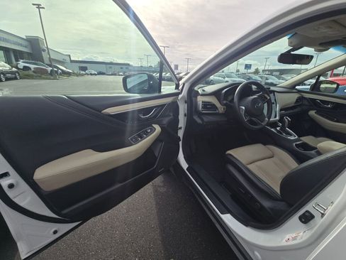 Used 2020 Subaru Outback Limited w/ Popular Package #2 image 17