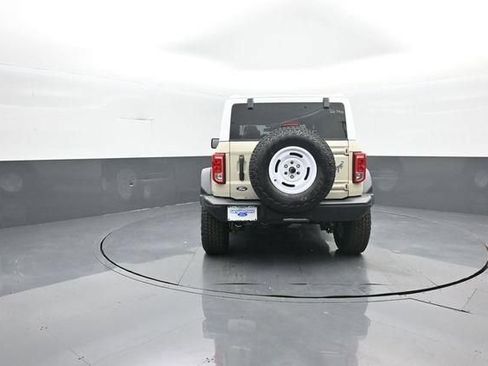 New 2026 Ford Bronco Heritage Edition AWD/4WD image 6