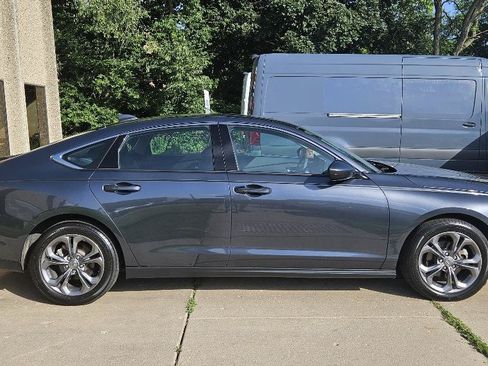 Used 2024 Honda Accord EX image 8