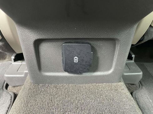 Used 2023 Lincoln Corsair FWD image 8