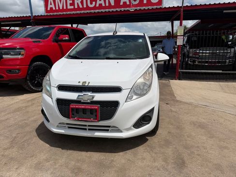 Used 2015 Chevrolet Spark LT FWD image 5