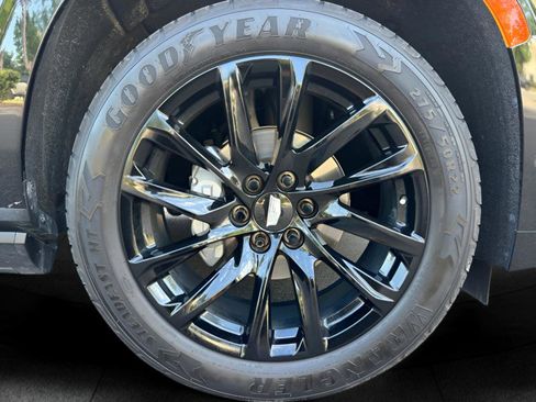 Used 2023 Cadillac Escalade ESV Sport Platinum w/ LPO, ONYX Package AWD/4WD image 41