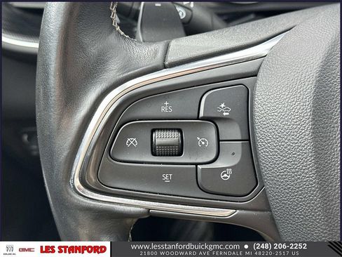 Used 2023 Buick Envision Essence image 23