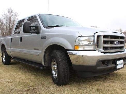 Used 2003 Ford F250 XLT image 12