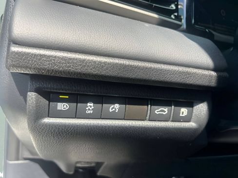 Used 2025 Toyota Camry XSE AWD/4WD image 20