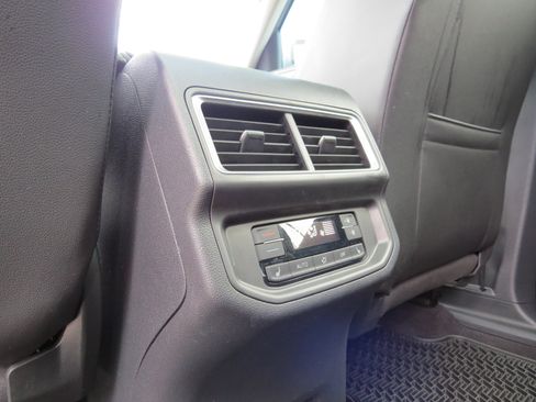 Used 2024 Volkswagen Atlas SEL Premium R-Line image 19