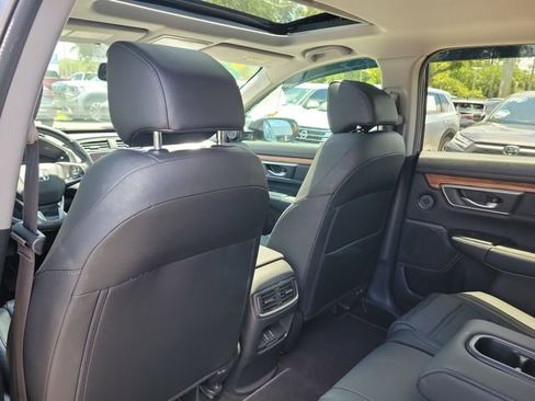 Used 2022 Honda CR-V Touring image 9