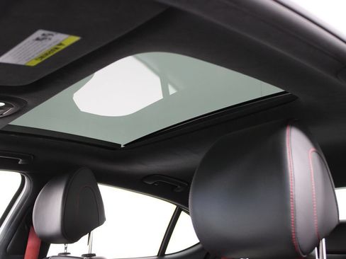 Used 2022 Genesis G70 3.3T w/ Sport Prestige Package AWD/4WD image 10