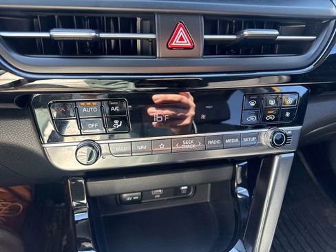 Used 2024 Kia Seltos S image 21