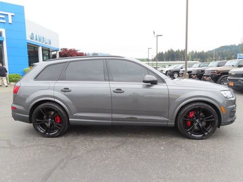 Used 2019 Audi Q7 3.0T Prestige AWD/4WD image 9