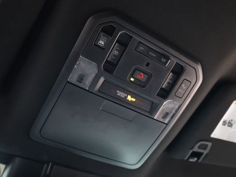 Used 2024 Toyota Tundra Platinum image 24