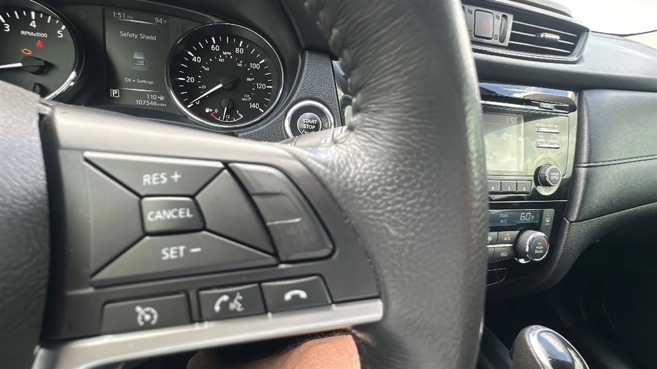 Used 2017 Nissan Rogue SV w/ Midnight Edition FWD image 39